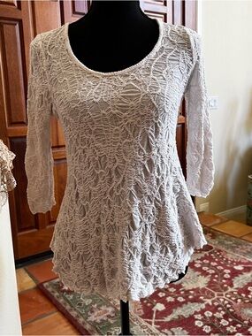 Sno Skins Textured Crinkle Knit Top White USA Size XS Made In The USA